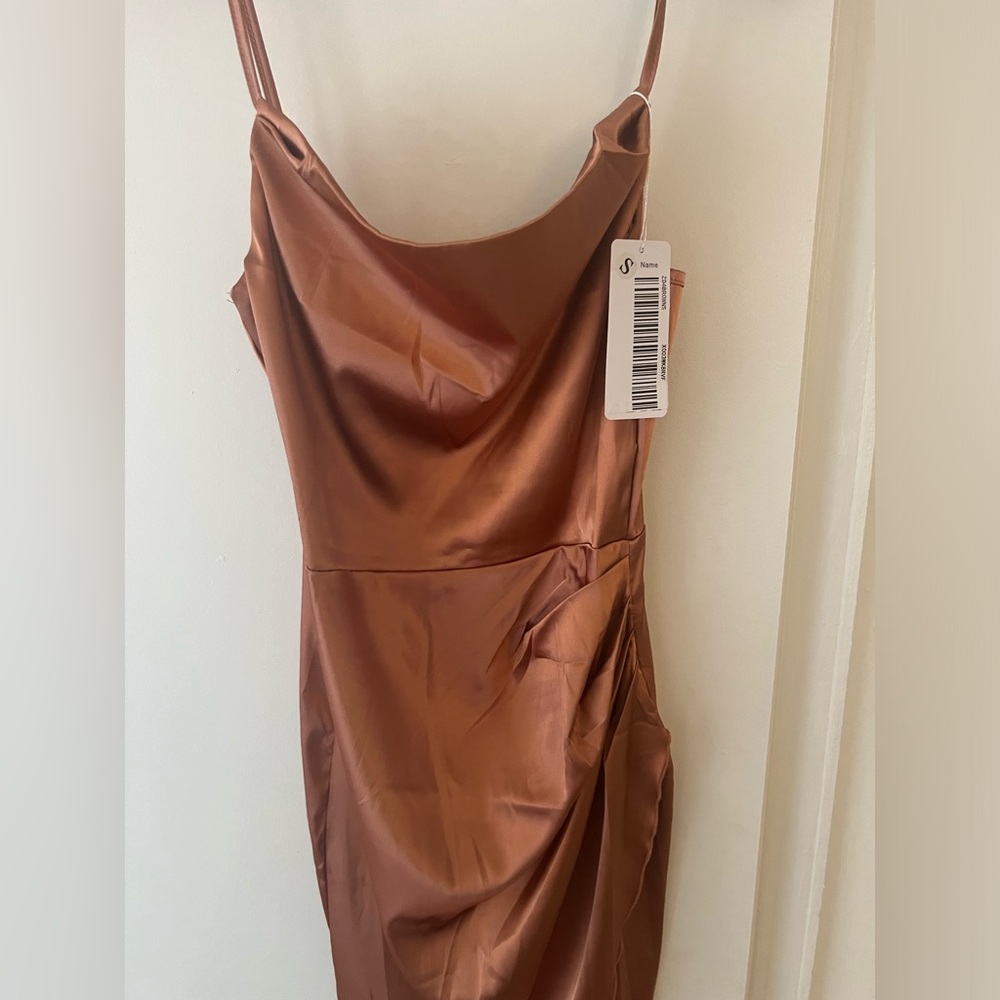ZPITU satin draped spaghetti strap Small midi with sexy slit, rusty champagne - Picture 9 of 9